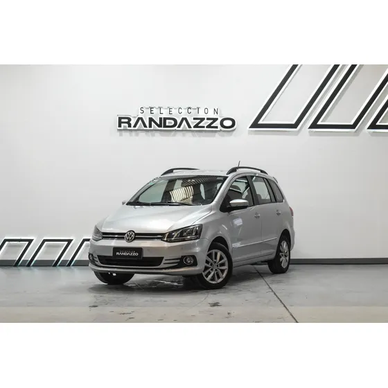 Volkswagen Suran 1.6 Imotion Highline
