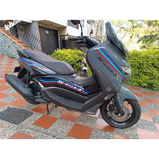 Nmax Gris, 3779 Km Originales, Llantas 97%, Papeles Al Día!