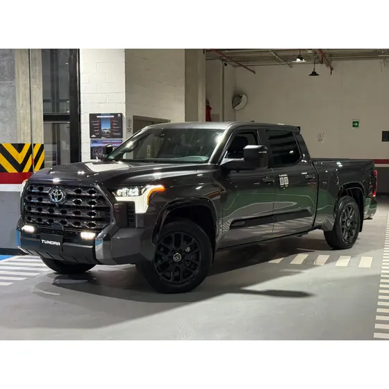 Toyota Tundra Platinum