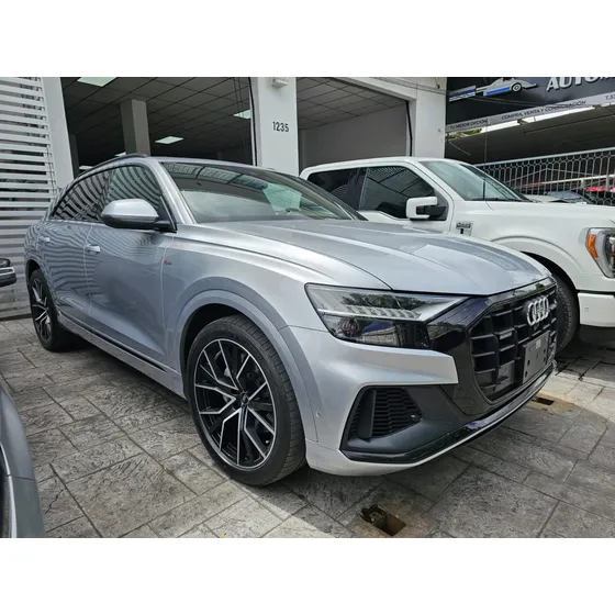 Audi Q8 3.0 55 Tfsi S-line Quattro
