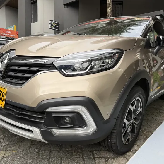 Renault Captur 2023 1.3 T Iconic Cvt
