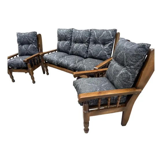 Juego De Living 3+1+1 En Madera Y Almohadones Sueltos