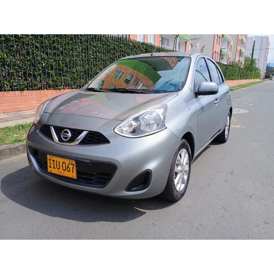 Nissan March 1.6 Sense