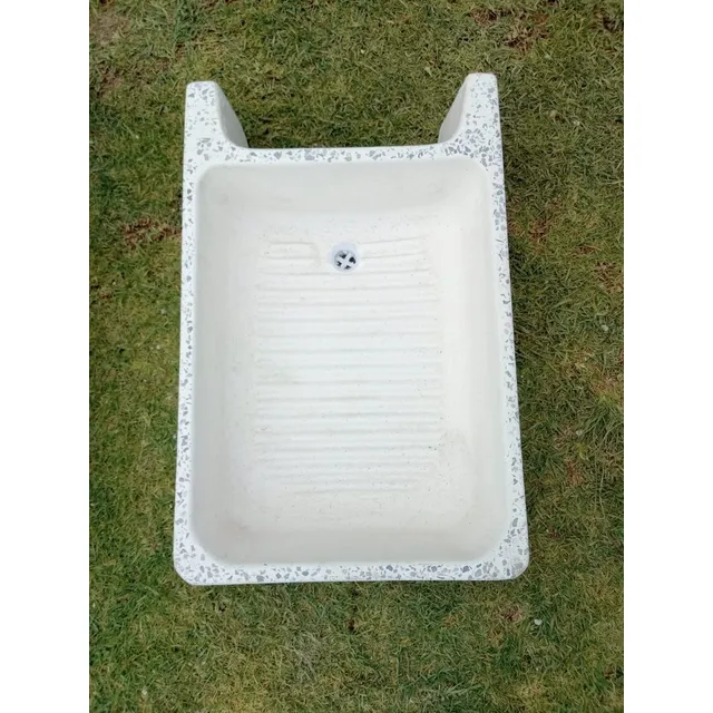 Lavadero Sin Pileta De Granito 40cm Ancho X 50cm Largo