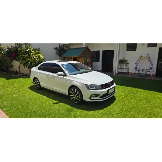 Volkswagen Vento 2.0 Tsi Gli 211cv App Connect + Nav Dsg