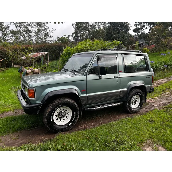 Chevrolet Trooper 2.6 Dlx