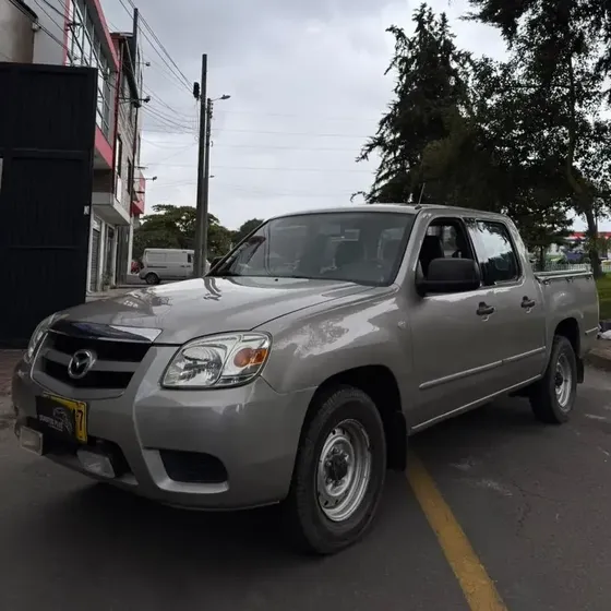 Mazda Bt-50 2011 2.2 B22c29 Delantera