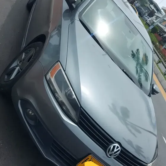Volkswagen Jetta 2014 2.0 Trendline 5 P