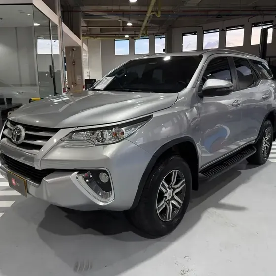 Toyota Fortuner 2018 2.7l 4x2 At