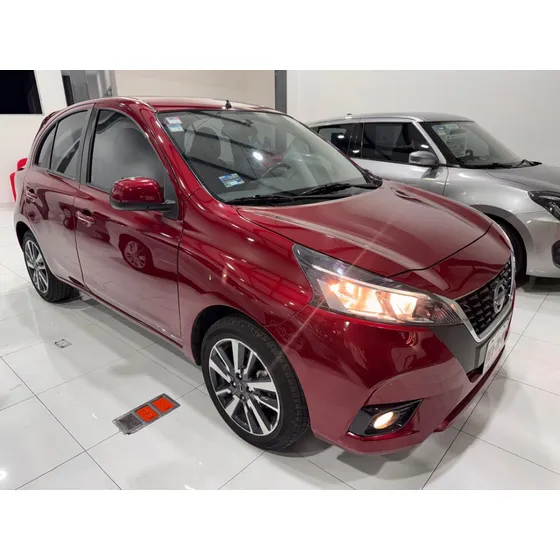 Nissan March 1.6 Exclusivo At