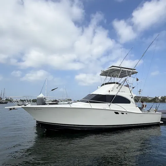 Yate De Pesca Luhrs 350 Sportfisher 35 Pies. Motores Yanmar