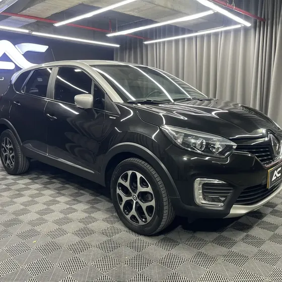 Renault Captur 2021 2.0 Bose Automática