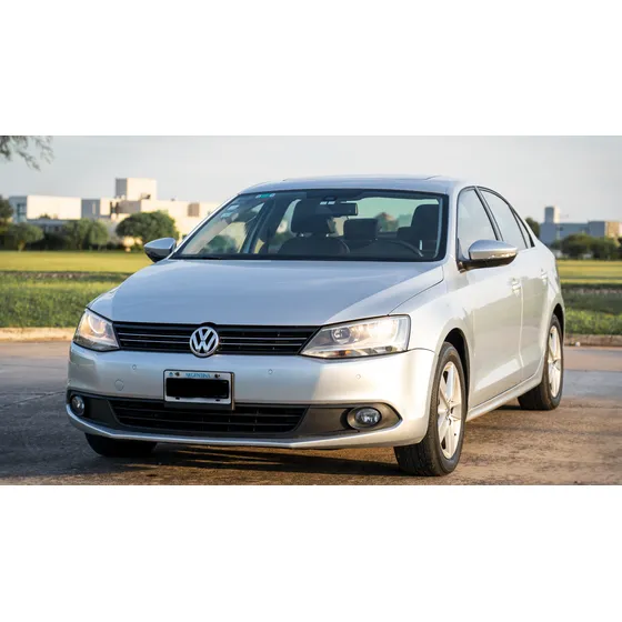 Volkswagen Vento 2.5 Luxury 170cv