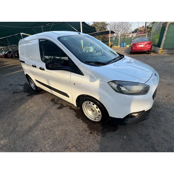 Ford Transit Courier 1.0 L3 1pl Courier
