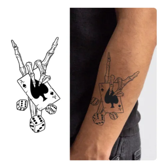 Tatuagem Temporária Caveira Mão Baralho Copas