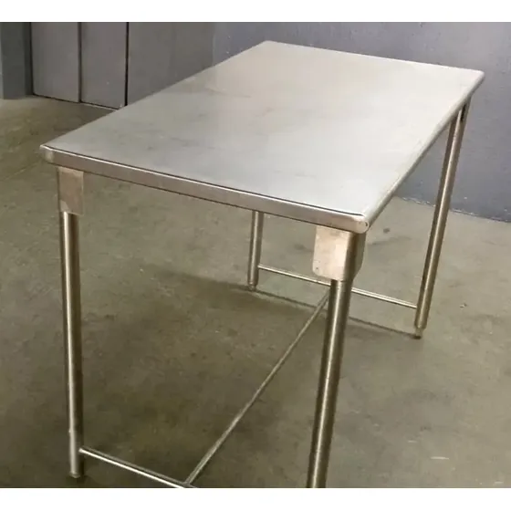 Mesa De Trabajo 100% Acero Inoxidable De 1.20 Mts De Largo.
