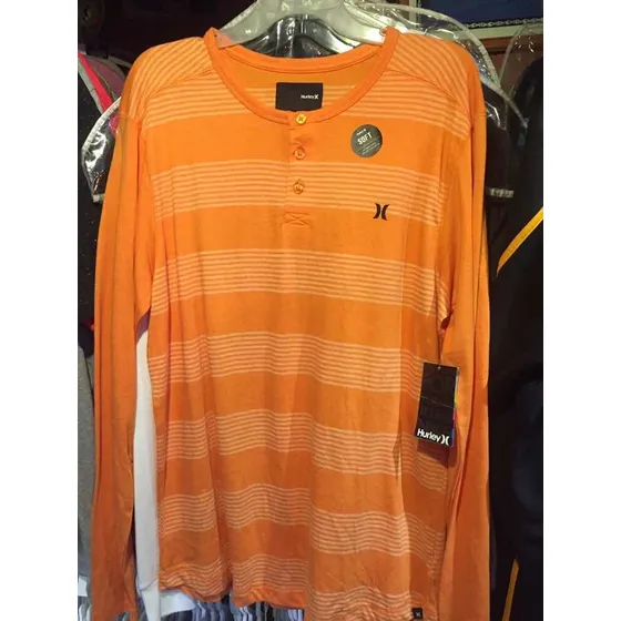 Franela Manga Larga Marca Hurley.