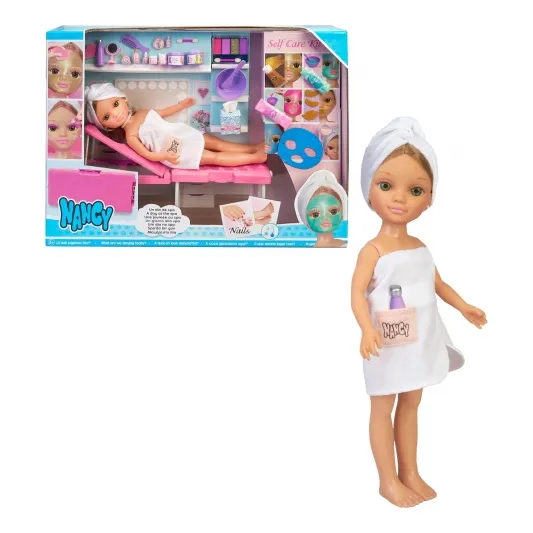 Muñeca Famosa Nancy Dia De Espa Con Accesorios Para Niñas