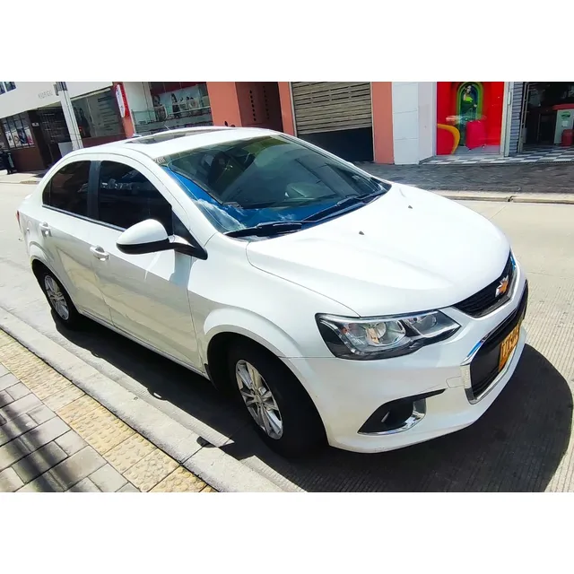 Chevrolet Sonic 1.6 Lt 5 P