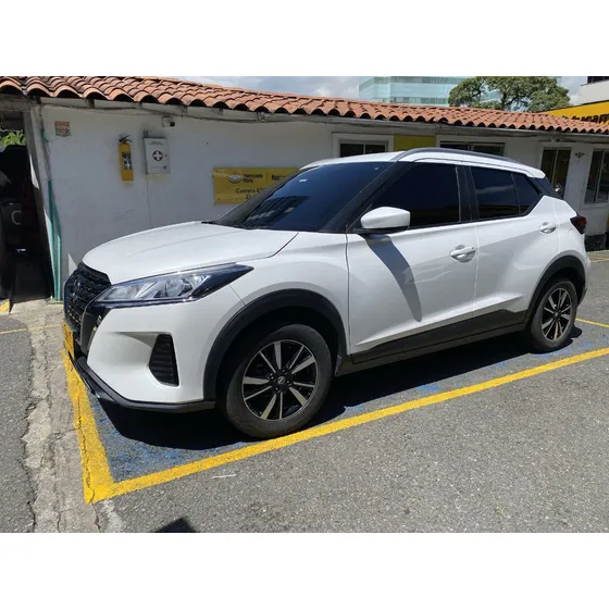 Nissan Kicks 1.6 Sense