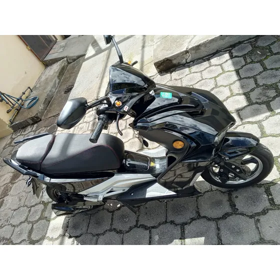 72 Voltios 1800 Watts