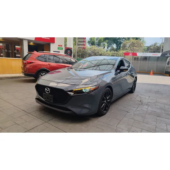 Mazda 3 2.5 Hatchback At