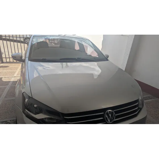 Volkswagen Vento 1.6 Confortline At