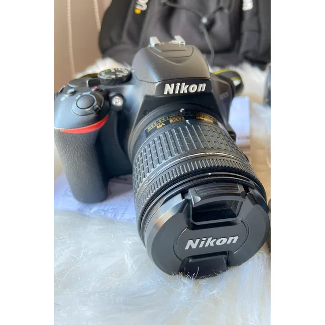 Nikon D3500 Usada Como Nueva Kit Completo.