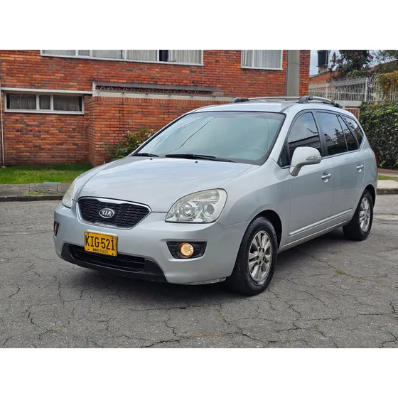 Kia Carens 2.0 Rondo Ex