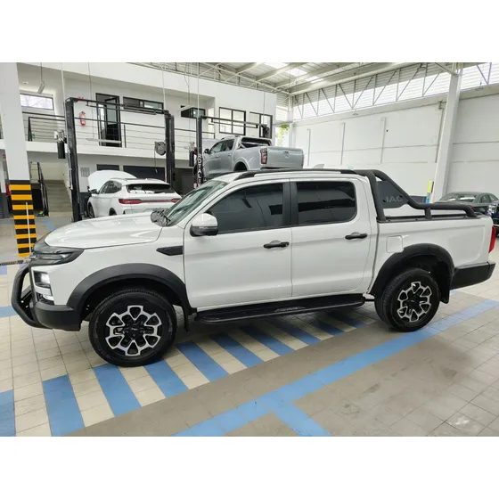 Jac Frison 9 Doble Cabina 4x4 2.0