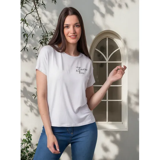 Remera Onyx Viscosa Lycra Estampada Escudo Vivre Mujer