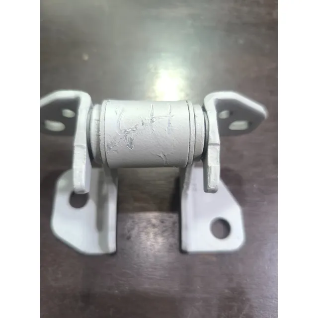 Bisagra Inferior Puerta Delantera Grand Cherokee 2013  Usada