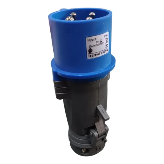 Clavija Recta Legrand 052743, 32a, 200-250v, 9h, 3p+t, Hypra