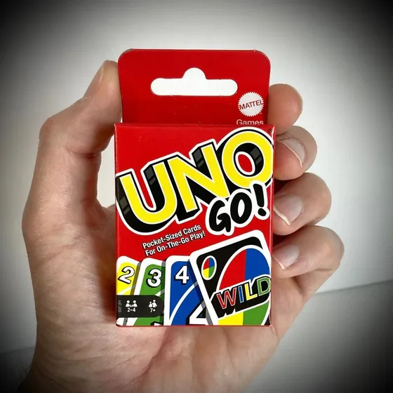 Uno Go! Mattel - Juego De Cartas 2-4 Jugadores
