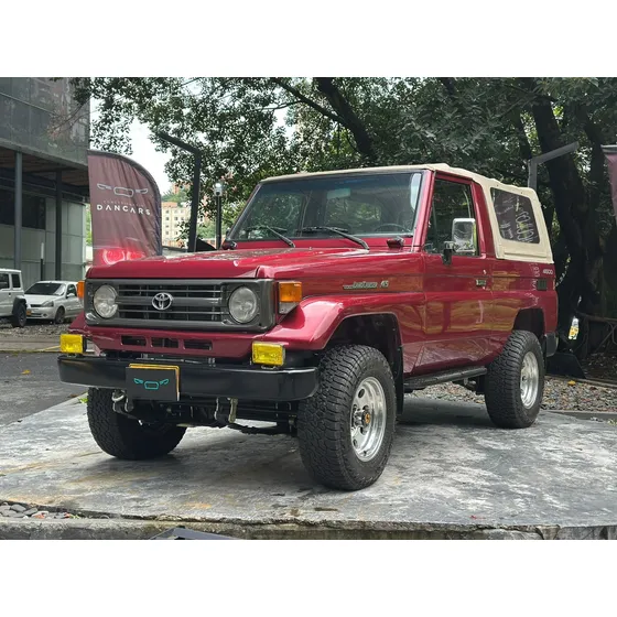 Toyota Land Cruiser 4.5 Fzj73