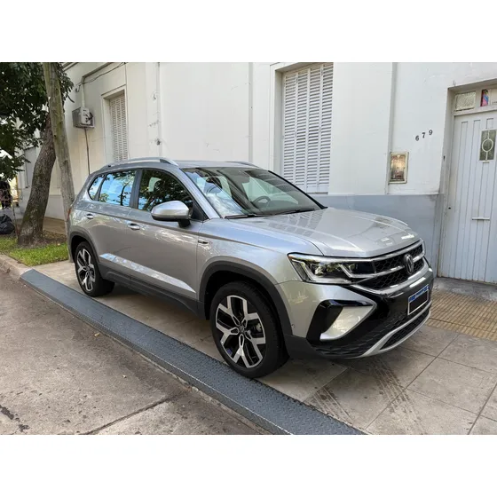 Volkswagen Taos 1.4 250 Tsi Highline Tiptronic