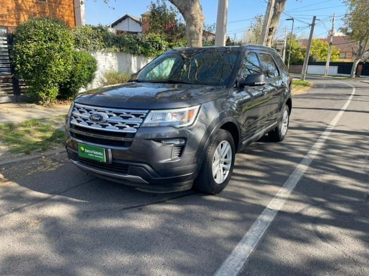 Ford Explorer Xlt 4wd 2019