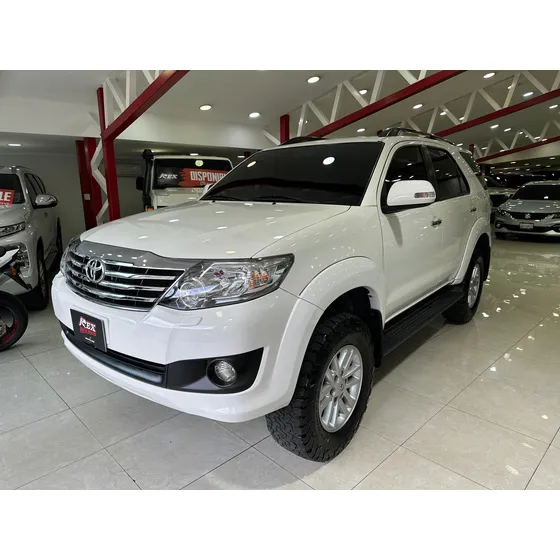 Toyota Fortuner Sr