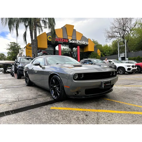 Dodge Challenger 3.7 3.6 Black Top At