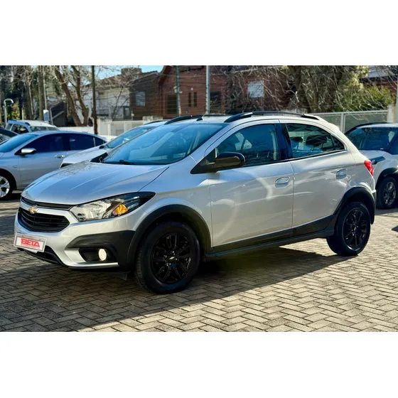 Chevrolet Onix 1.4 Activ 98cv