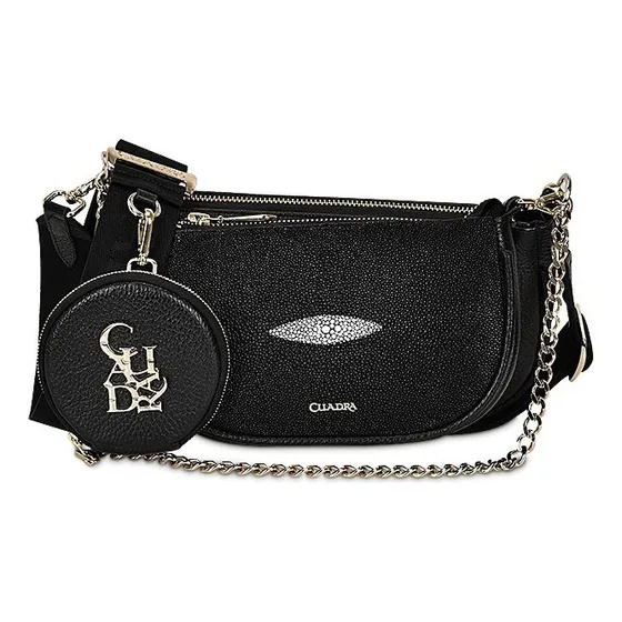 Bolso Crossbody De Dama Cuadra Piel Genuina Mantarraya Negra Acabado de los herrajes Dorado Color Negro Correa de hombro Negro