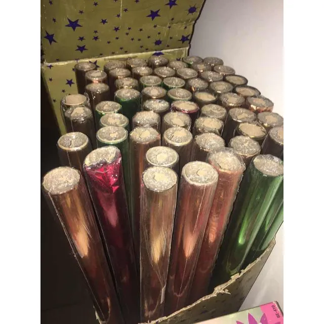Rollo De Papel Metalizados Para Forrar Puertas 2,7m X1 Ancho