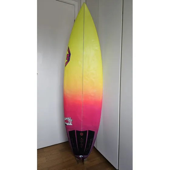 Prancha Surf 6'1 Muito Nova Triq Adriano Nunes Canela Seca