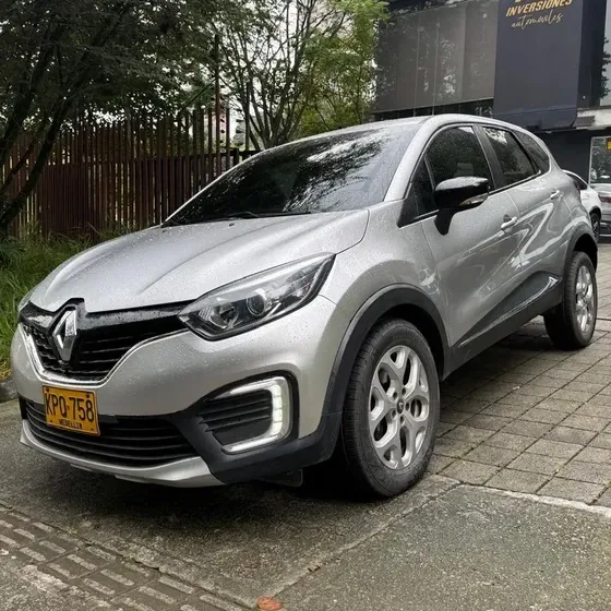 Renault Captur 2022 1.6 Zen Mt