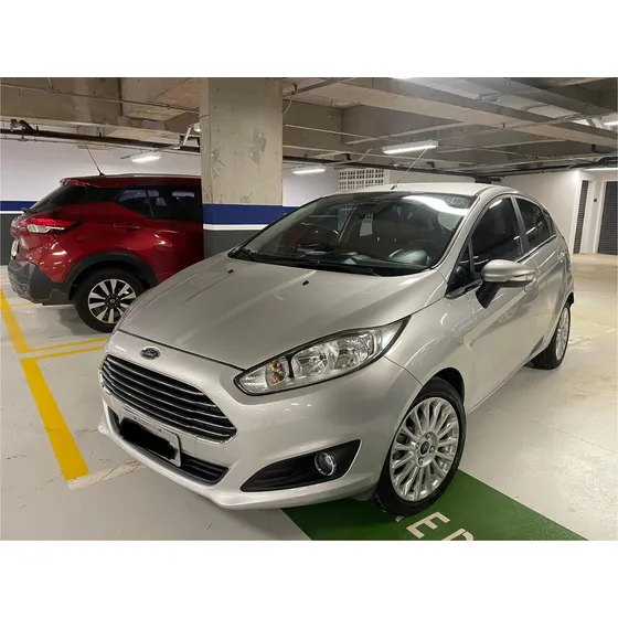 Ford Fiesta 1.6 16v Titanium Flex Powershift 5p
