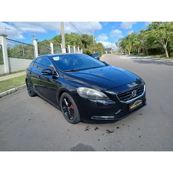 Volvo V40 2.0 T4 Dynamic Aut. 5p
