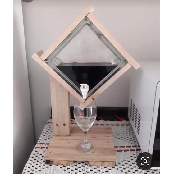 Decantador De Vino O Licorera En Vidrio Y Madera 
