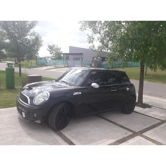 Mini Cooper S 1.6 Hot At