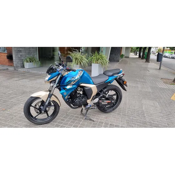 Yamaha Fz