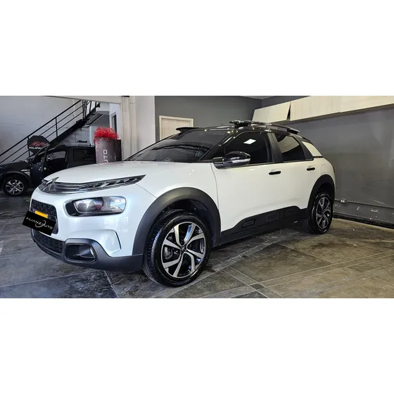 Citroën C4 Cactus 1.6 Shine Turbo Aut